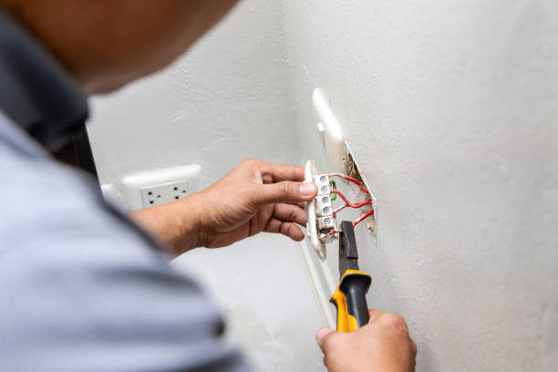 Best Residential Electrician Services  in Tipp City, OH